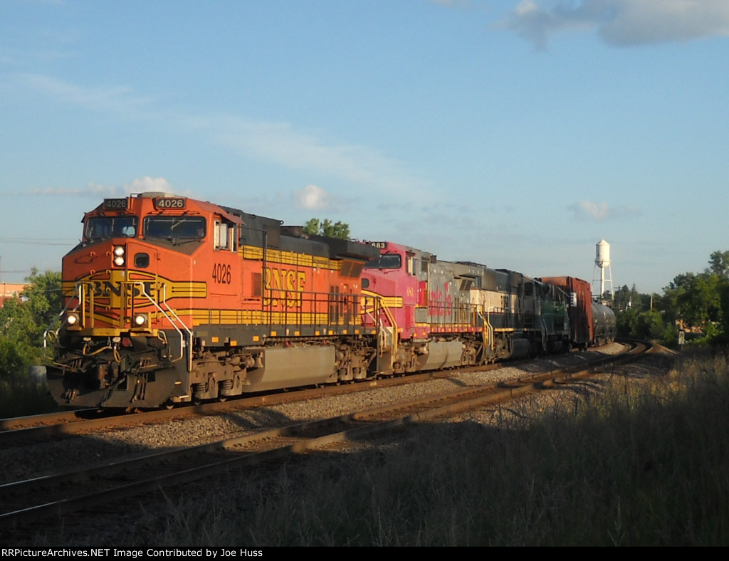 BNSF 4026 East